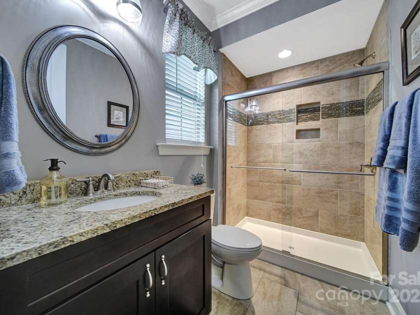 998 Emory Lane, Fort Mill, SC 29708.  MLS# CAR4263717, YatesRealty ID 27961. 