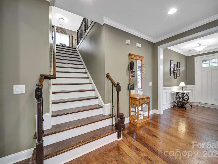 998 Emory Lane, Fort Mill, SC 29708.  MLS# CAR4263717, YatesRealty ID 27961. 