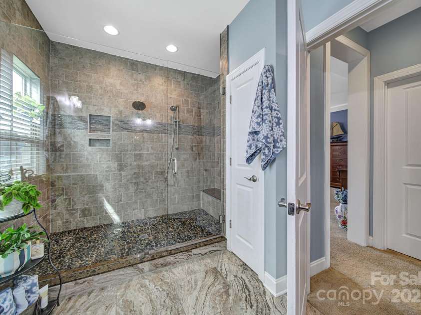 998 Emory Lane, Fort Mill, SC 29708.  MLS# CAR4263717, YatesRealty ID 27961. 