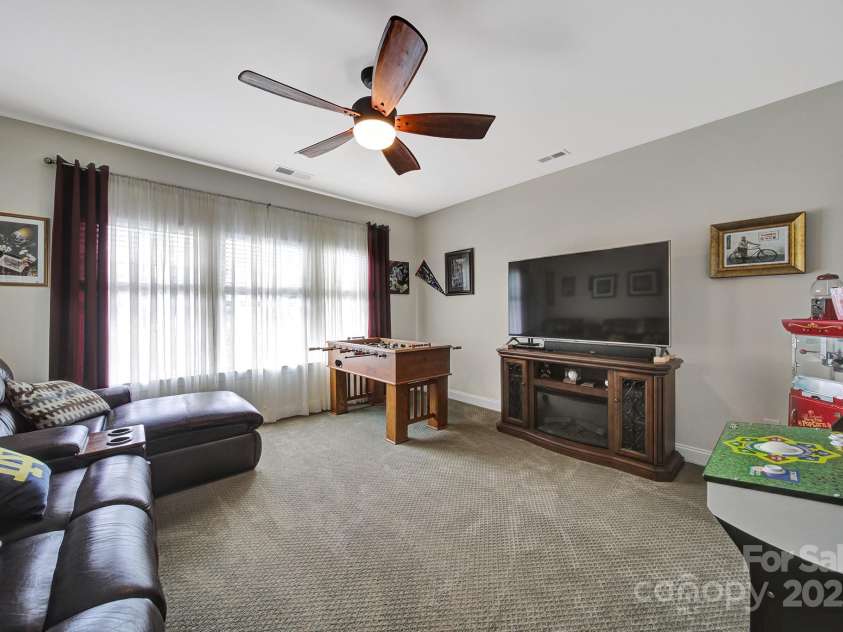 998 Emory Lane, Fort Mill, SC 29708.  MLS# CAR4263717, YatesRealty ID 27961. 