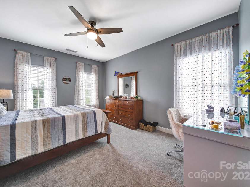 998 Emory Lane, Fort Mill, SC 29708.  MLS# CAR4263717, YatesRealty ID 27961. 