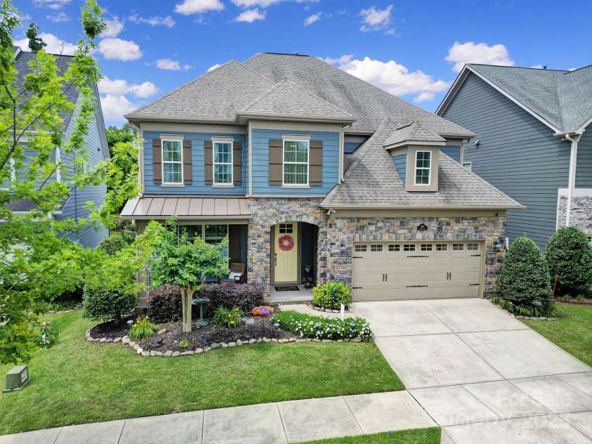 998 Emory Lane, Fort Mill, SC 29708.  MLS# CAR4263717, YatesRealty ID 27961. 