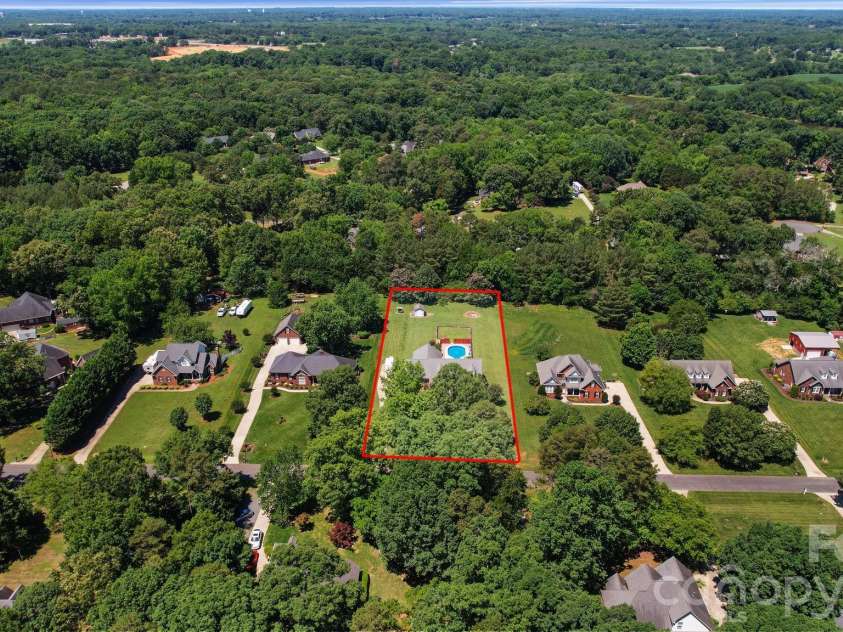 1100 Legacy Lake Drive, Monroe, NC 28110.  MLS# CAR4382510, YatesRealty ID 27963. 