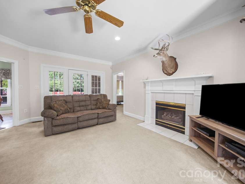 1100 Legacy Lake Drive, Monroe, NC 28110.  MLS# CAR4382510, YatesRealty ID 27963. 