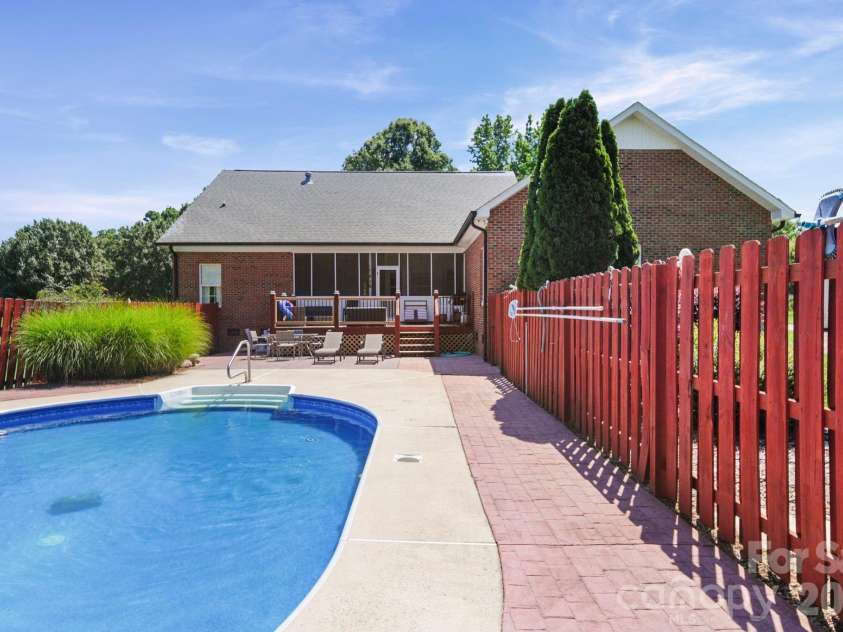 1100 Legacy Lake Drive, Monroe, NC 28110.  MLS# CAR4382510, YatesRealty ID 27963. 