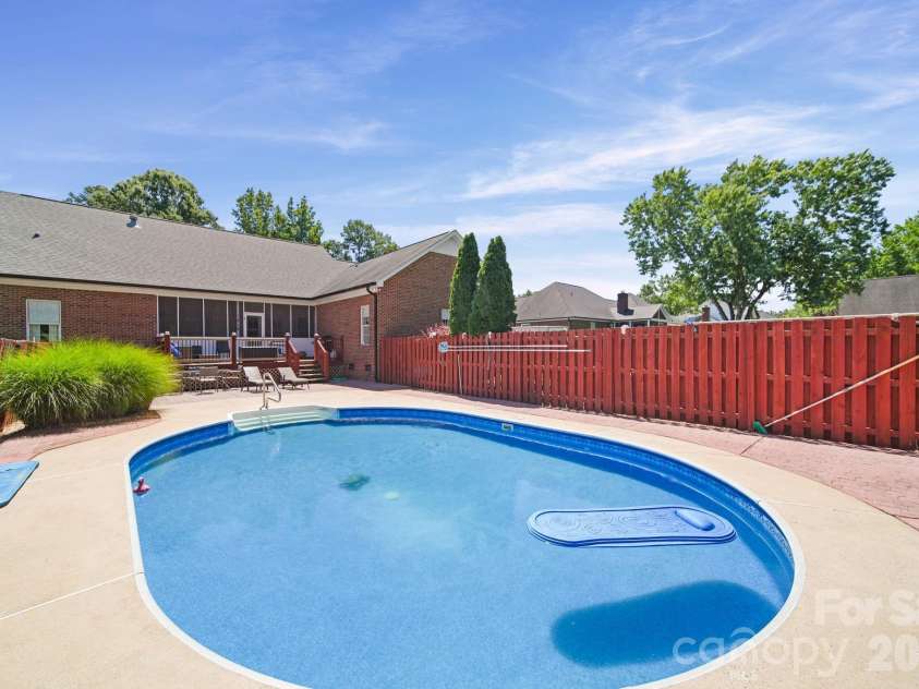 1100 Legacy Lake Drive, Monroe, NC 28110.  MLS# CAR4382510, YatesRealty ID 27963. 