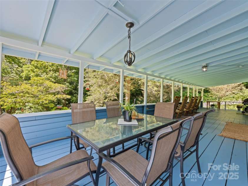 556 Crawford Cemetery Road, Sylva, NC 28779.  MLS# CAR4281056, YatesRealty ID 27964. 