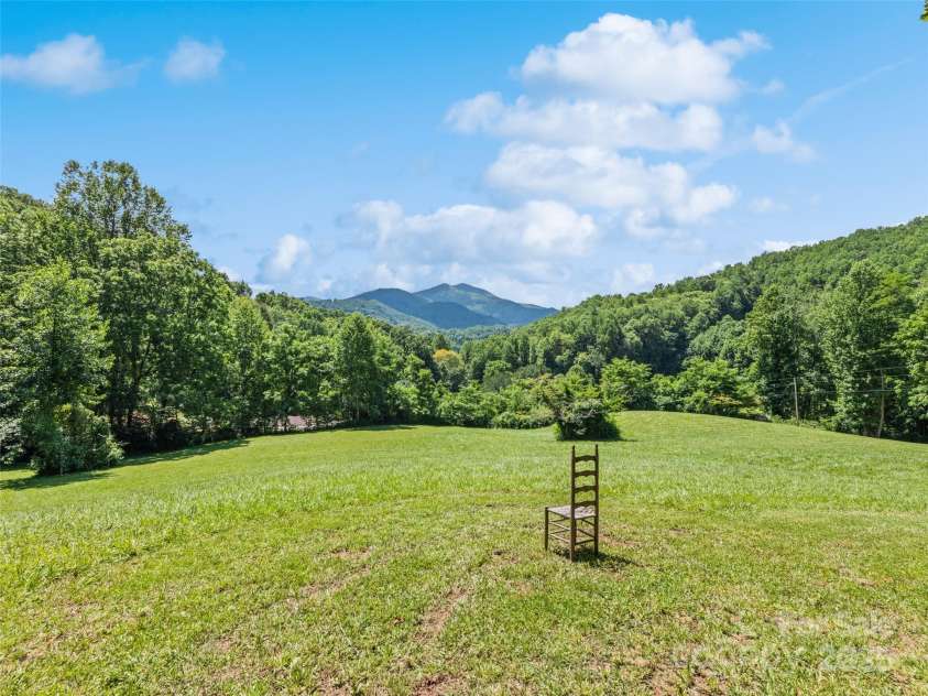 556 Crawford Cemetery Road, Sylva, NC 28779.  MLS# CAR4281056, YatesRealty ID 27964. 