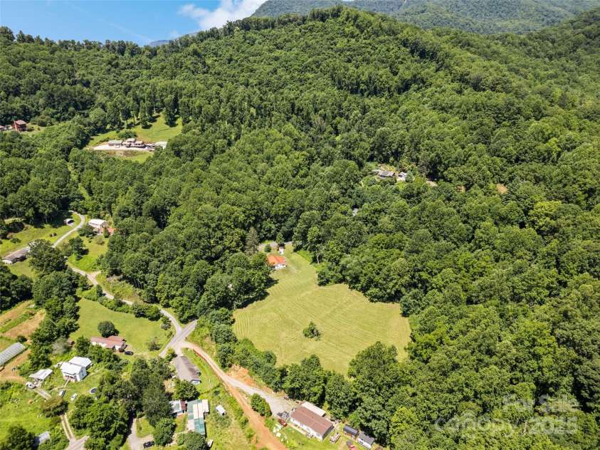 556 Crawford Cemetery Road, Sylva, NC 28779.  MLS# CAR4281056, YatesRealty ID 27964. 