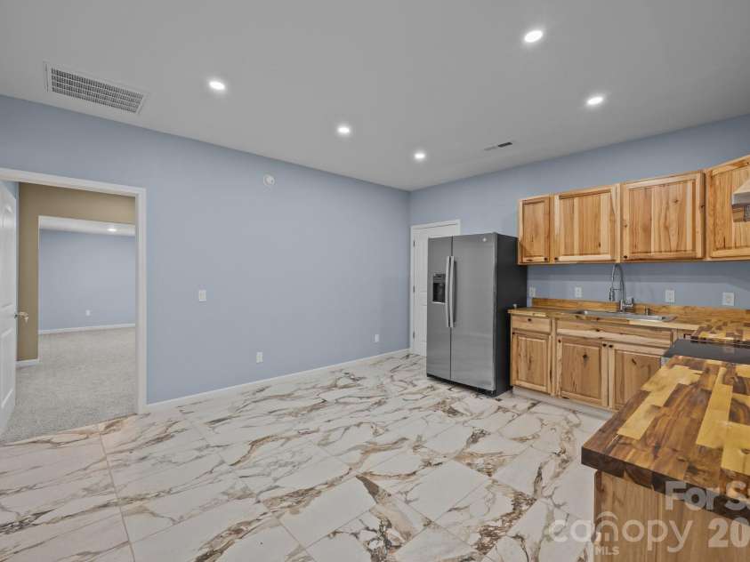 593 Cedar Creek Road, Biscoe, NC 27209.  MLS# CAR4214705, YatesRealty ID 27965. Kitchen