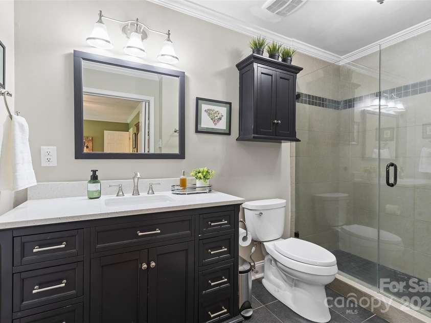 2948 Stoneybrook Drive, Fort Mill, SC 29708.  MLS# CAR4281354, YatesRealty ID 27967. Primary Bath