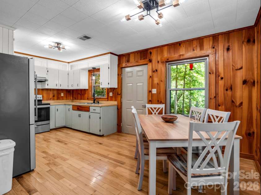670 Cedar Creek Road, Lake Lure, NC 28746.  MLS# CAR4382823, YatesRealty ID 27969. 