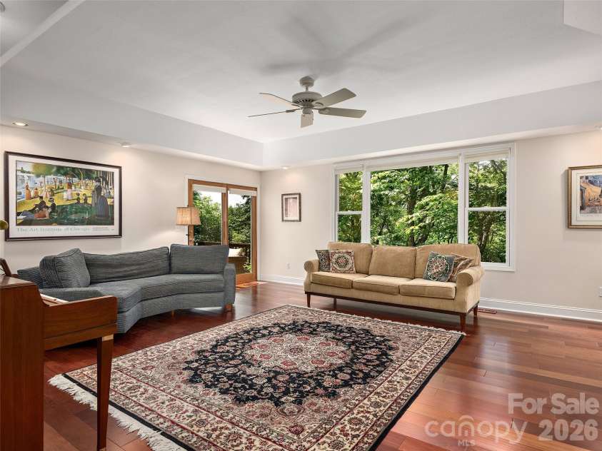 608 Upper Sondley Drive, Asheville, NC 28805.  MLS# CAR4283566, YatesRealty ID 2797. 