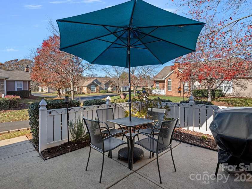 8063 Sultana Circle, Charlotte, NC 28227.  MLS# CAR4206801, YatesRealty ID 2797. 