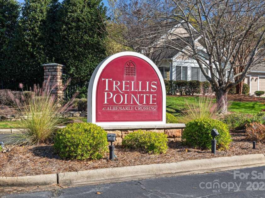 8063 Sultana Circle, Charlotte, NC 28227.  MLS# CAR4206801, YatesRealty ID 2797. 