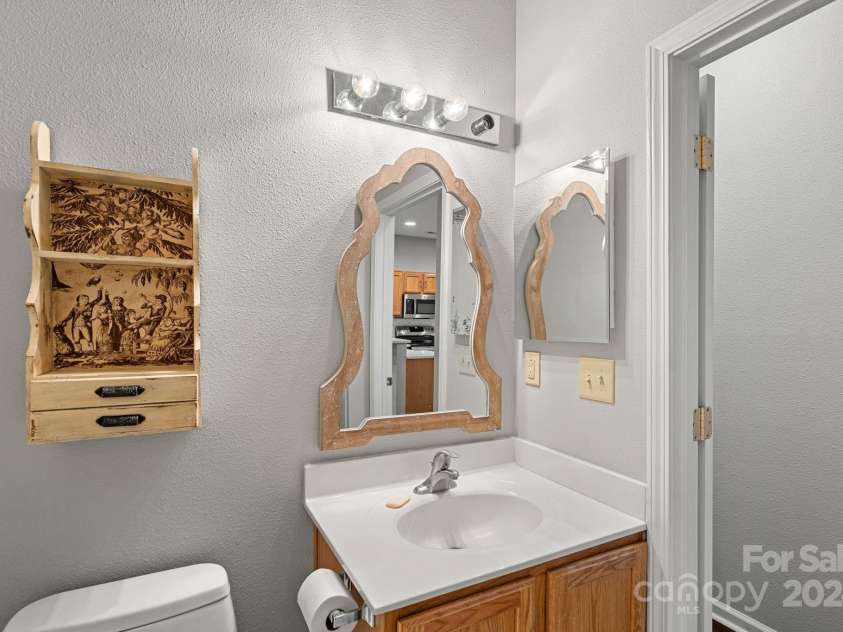 8063 Sultana Circle, Charlotte, NC 28227.  MLS# CAR4206801, YatesRealty ID 2797. 