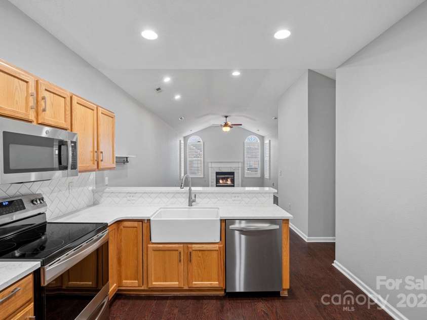 8063 Sultana Circle, Charlotte, NC 28227.  MLS# CAR4206801, YatesRealty ID 2797. 