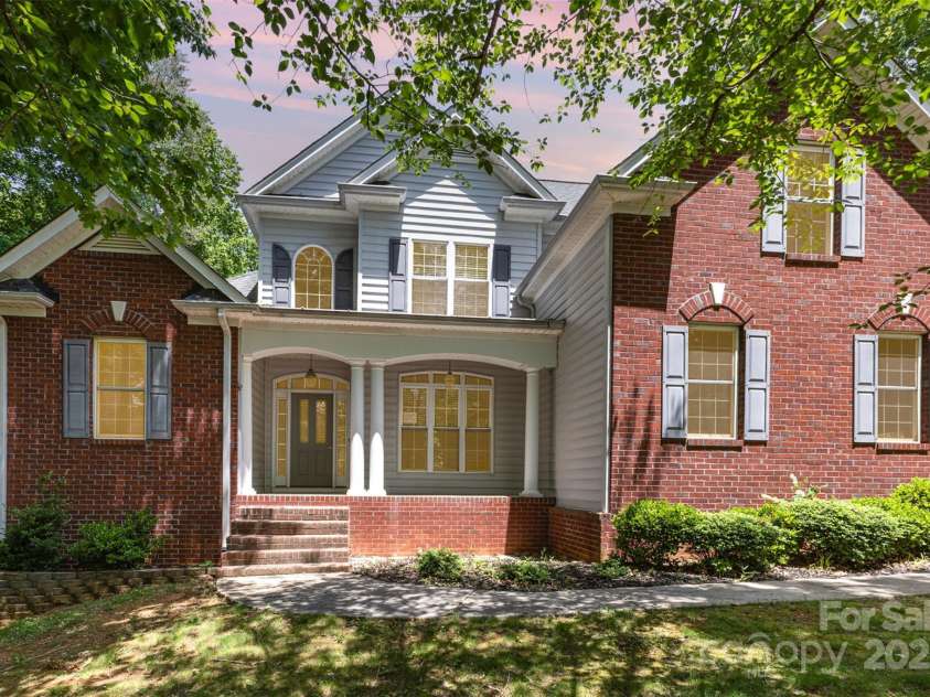 6655 Maple Spring Court, Denver, NC 28037.  MLS# CAR4284104, YatesRealty ID 27971. 