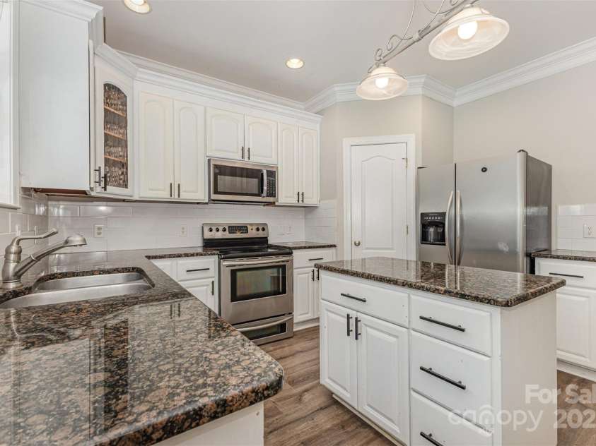 6655 Maple Spring Court, Denver, NC 28037.  MLS# CAR4284104, YatesRealty ID 27971. 