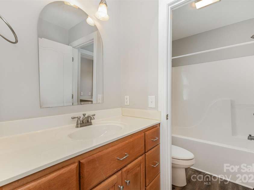 6655 Maple Spring Court, Denver, NC 28037.  MLS# CAR4284104, YatesRealty ID 27971. 