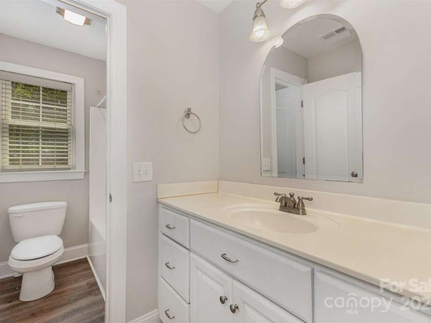 6655 Maple Spring Court, Denver, NC 28037.  MLS# CAR4284104, YatesRealty ID 27971. 