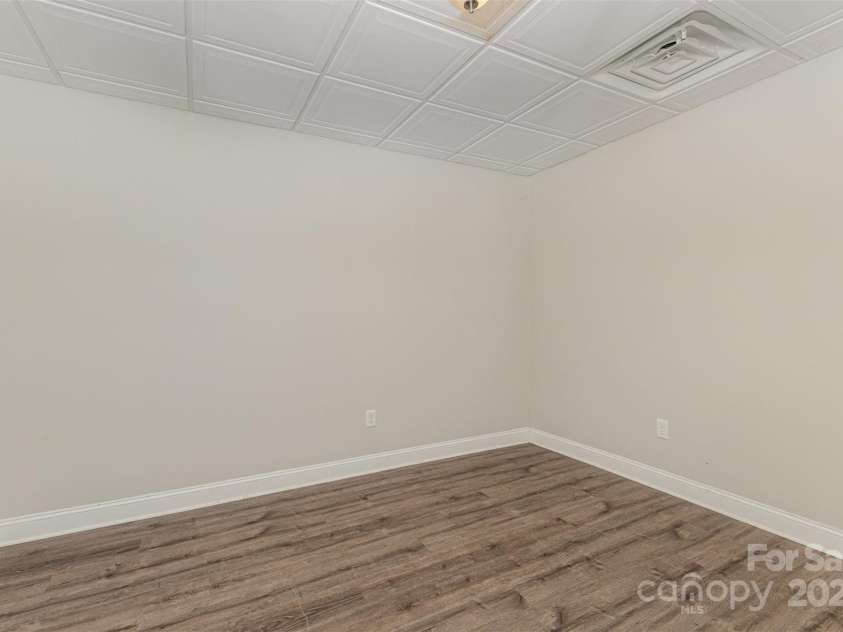 6655 Maple Spring Court, Denver, NC 28037.  MLS# CAR4284104, YatesRealty ID 27971. 