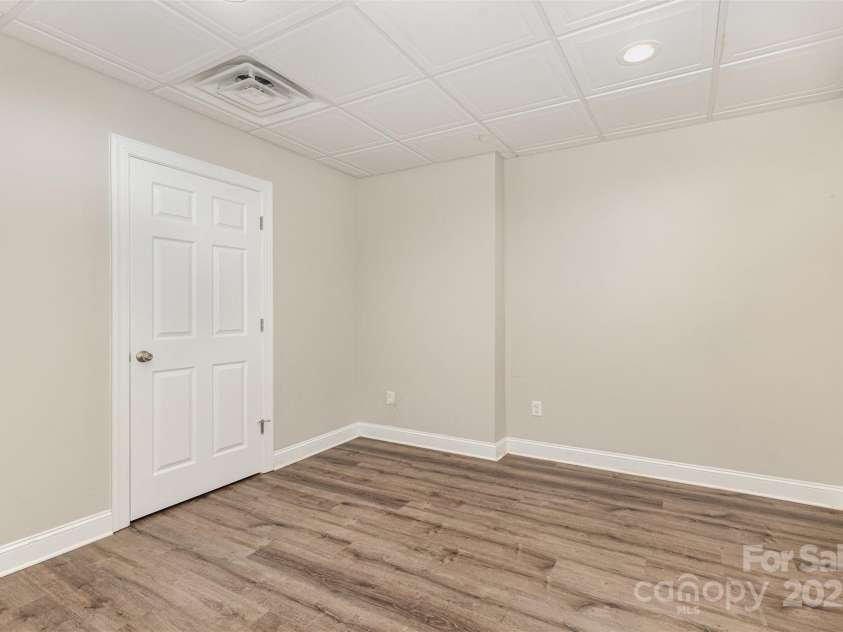 6655 Maple Spring Court, Denver, NC 28037.  MLS# CAR4284104, YatesRealty ID 27971. 