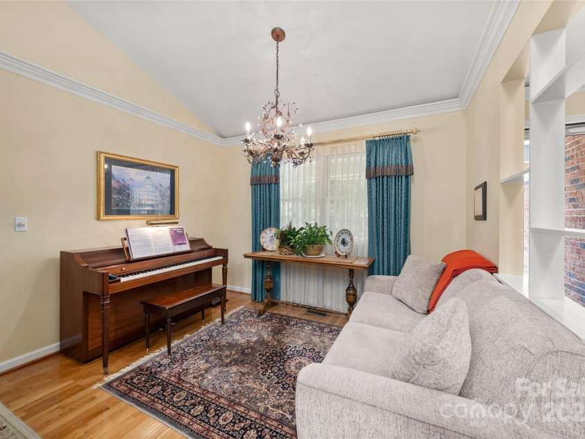 1016 Saddlebrook Drive, Hendersonville, NC 28739.  MLS# CAR4276679, YatesRealty ID 27976. 