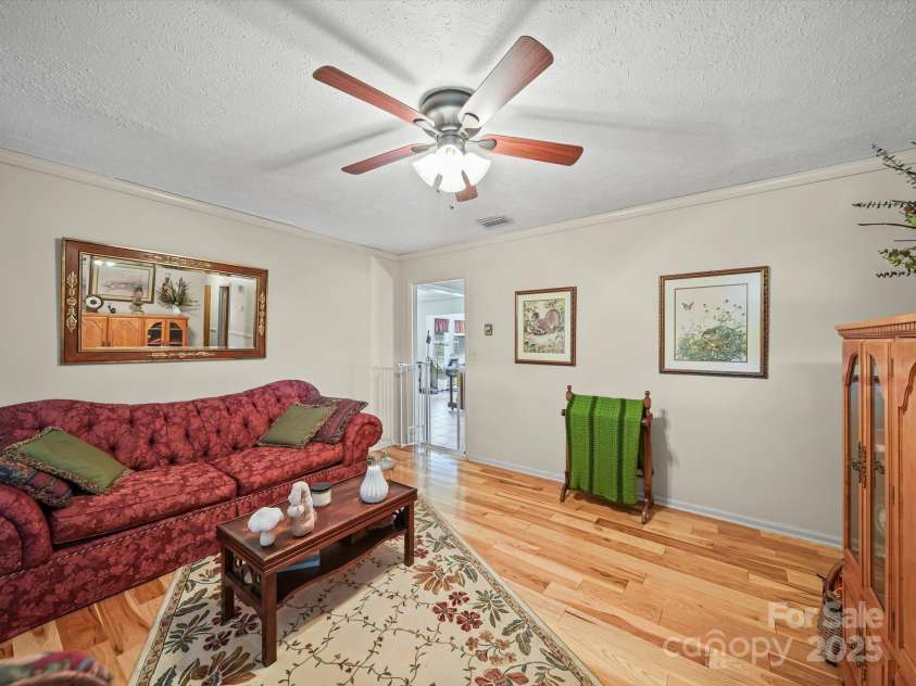 3471 Greentree Acres Road, Valdese, NC 28690.  MLS# CAR4272307, YatesRealty ID 27977. 