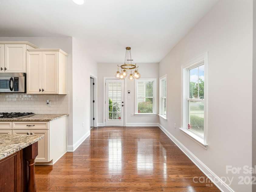 6304 Kennard Drive, Charlotte, NC 28216.  MLS# CAR4283125, YatesRealty ID 27979. 