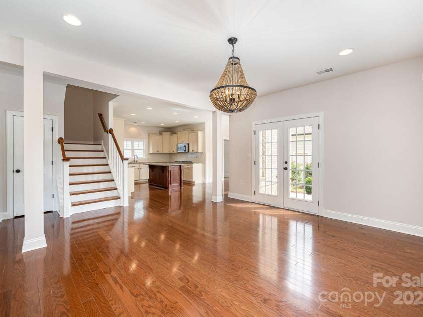 6304 Kennard Drive, Charlotte, NC 28216.  MLS# CAR4283125, YatesRealty ID 27979. 