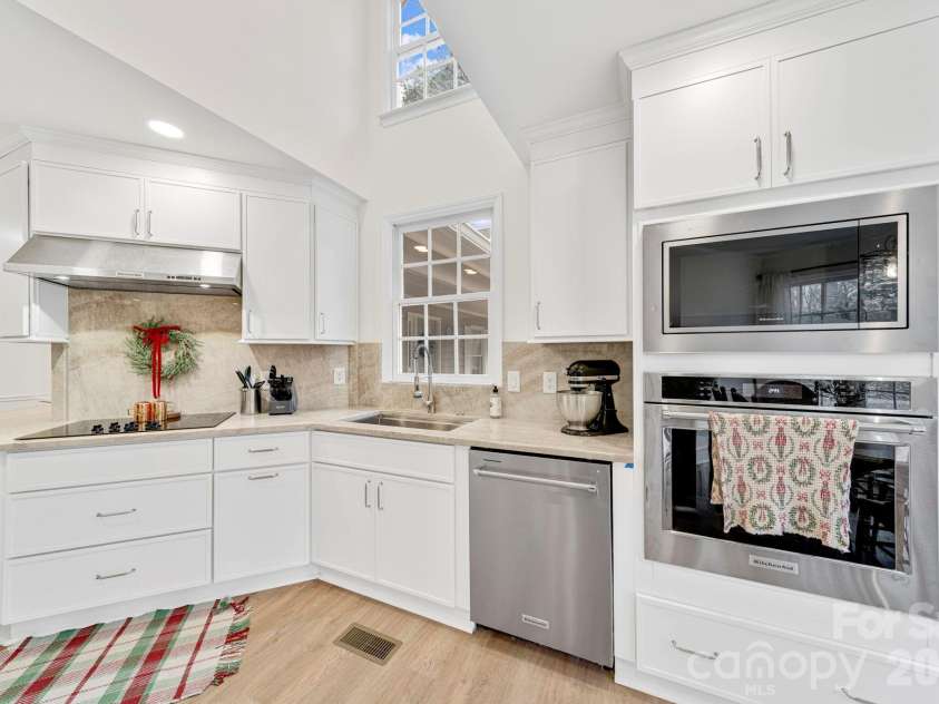 2721 Tara Drive, Monroe, NC 28112.  MLS# CAR4336627, YatesRealty ID 2798. 