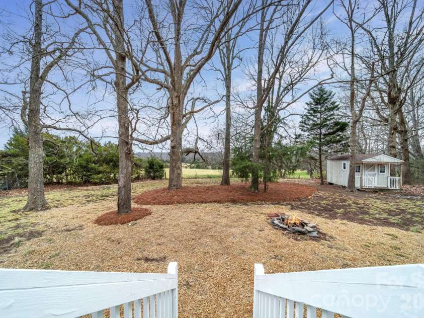 2721 Tara Drive, Monroe, NC 28112.  MLS# CAR4336627, YatesRealty ID 2798. 