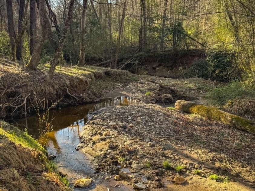 300 Bonnie Lane, Union Mills, NC 28167.  MLS# CAR4235410, YatesRealty ID 2798. 