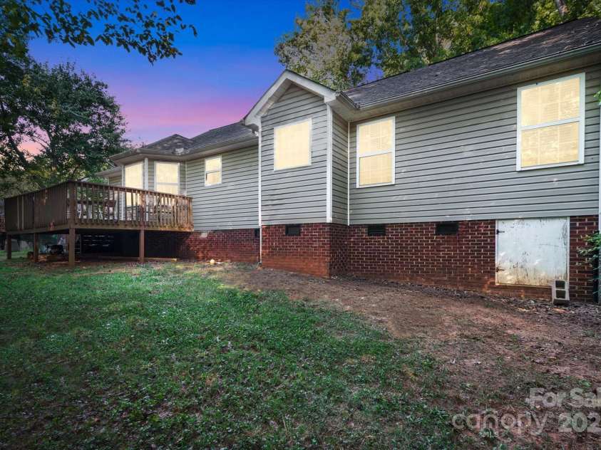 914 Ragin Lane, Rock Hill, SC 29732.  MLS# CAR4297529, YatesRealty ID 2798. 