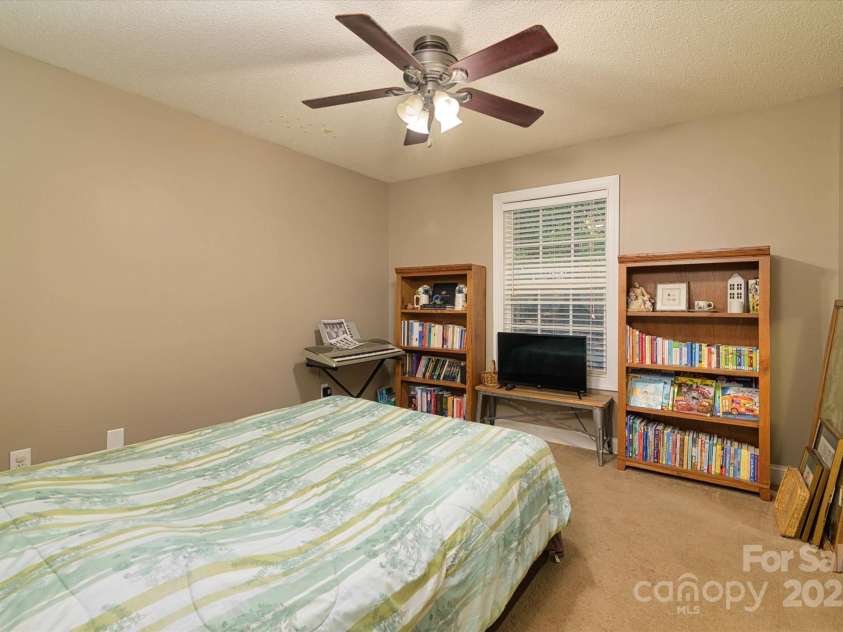 914 Ragin Lane, Rock Hill, SC 29732.  MLS# CAR4297529, YatesRealty ID 2798. 