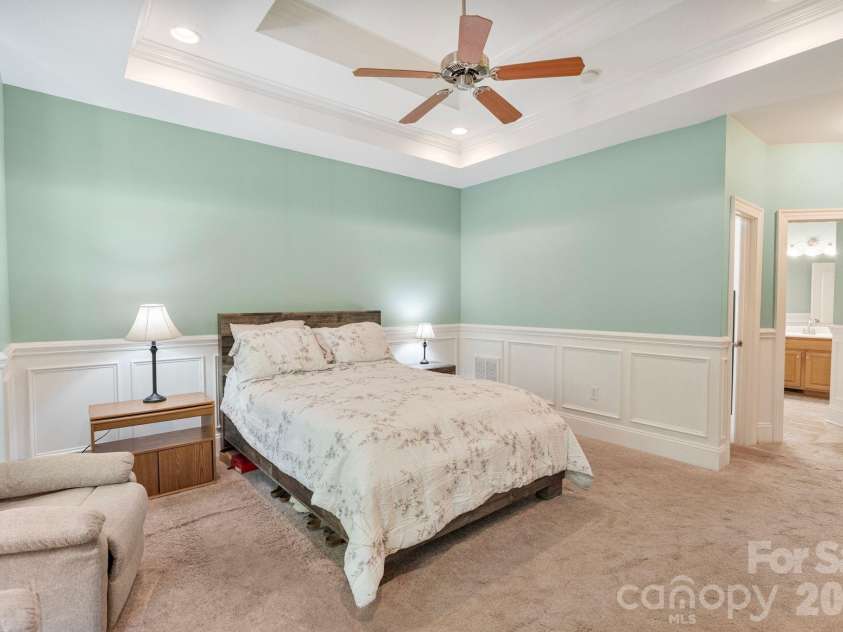 108 Broadview Circle, Mooresville, NC 28117.  MLS# CAR4388348, YatesRealty ID 27982. 