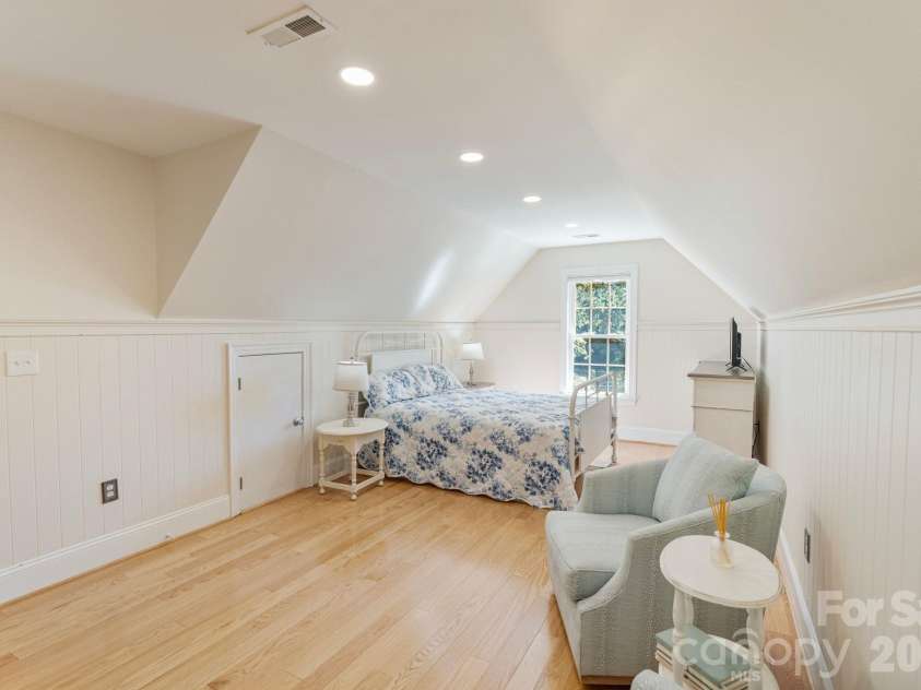 108 Broadview Circle, Mooresville, NC 28117.  MLS# CAR4388348, YatesRealty ID 27982. 