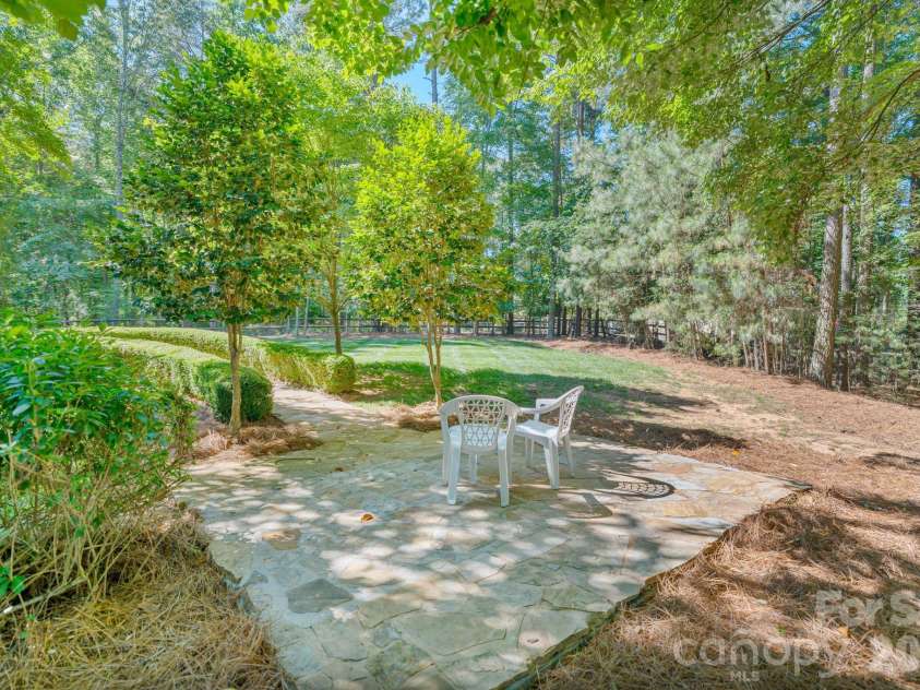 108 Broadview Circle, Mooresville, NC 28117.  MLS# CAR4388348, YatesRealty ID 27982. Enjoy this peaceful setting in your private backyard