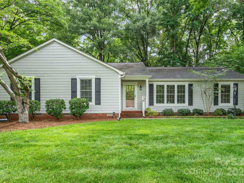 6749 Windyrush Road, Charlotte, NC 28226.  MLS# CAR4259624, YatesRealty ID 27982. 