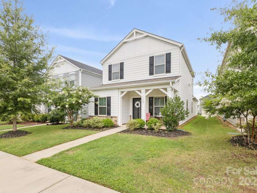 11927 Hambright Road, Huntersville, NC 28078.  MLS# CAR4280992, YatesRealty ID 27985. 