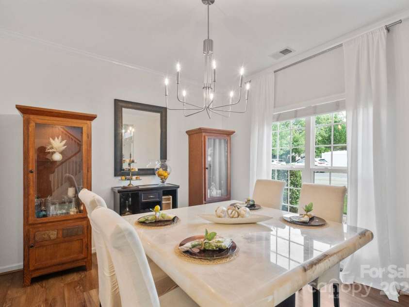 137 Branchview Drive, Mooresville, NC 28115.  MLS# CAR4273548, YatesRealty ID 27986. 