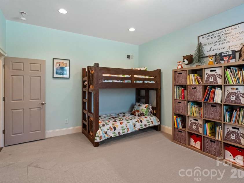 3025 Harlinsdale Drive, Rock Hill, SC 29732.  MLS# CAR4389132, YatesRealty ID 27987. 