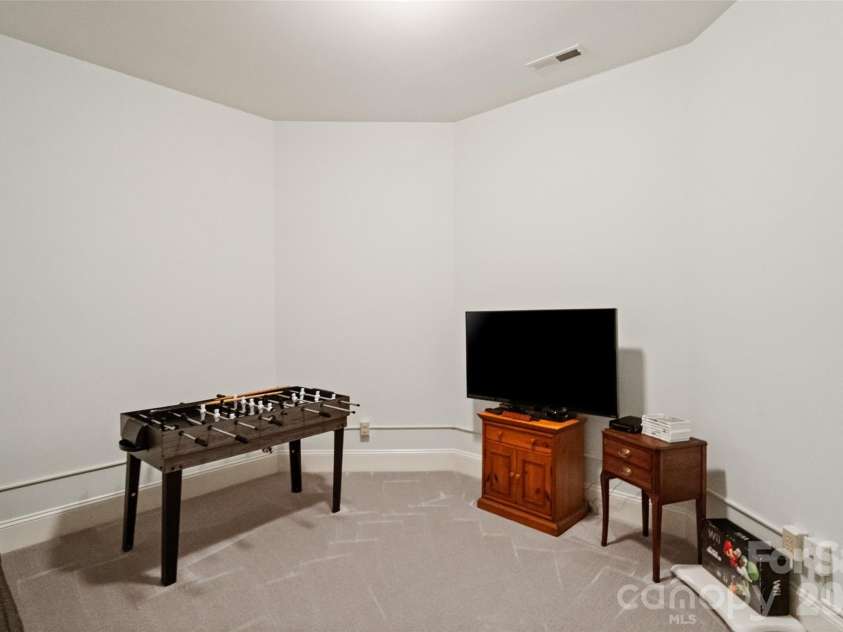 3025 Harlinsdale Drive, Rock Hill, SC 29732.  MLS# CAR4389132, YatesRealty ID 27987. 