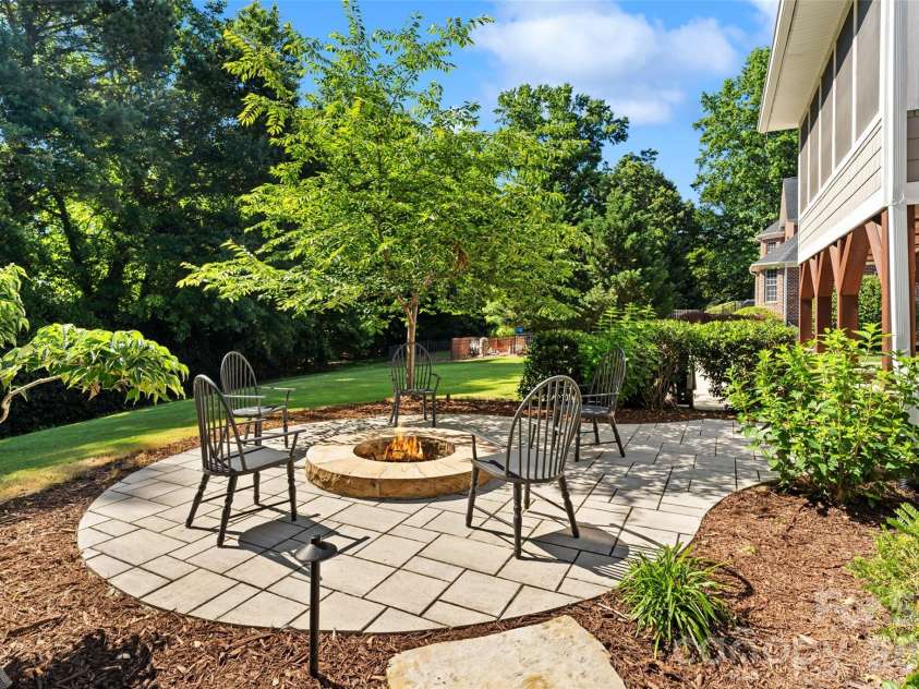 3025 Harlinsdale Drive, Rock Hill, SC 29732.  MLS# CAR4389132, YatesRealty ID 27987. 