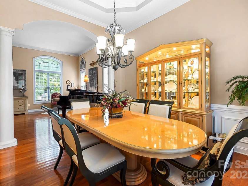15933 Glen Miro Drive, Huntersville, NC 28078.  MLS# CAR4277902, YatesRealty ID 27988. 