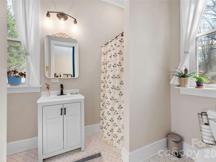 1552 Bear Creek Road, Leicester, NC 28748.  MLS# CAR4340462, YatesRealty ID 2799. Cute bathroom #2