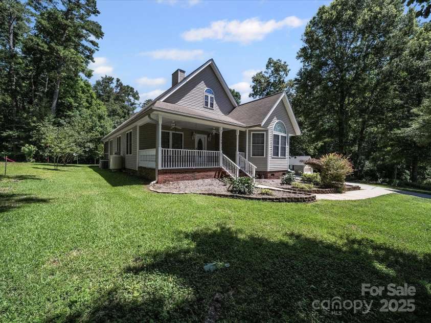 179 Delwood Court, Mount Gilead, NC 27371.  MLS# CAR4270392, YatesRealty ID 2799. 