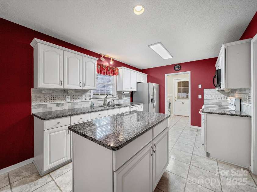 179 Delwood Court, Mount Gilead, NC 27371.  MLS# CAR4270392, YatesRealty ID 2799. 