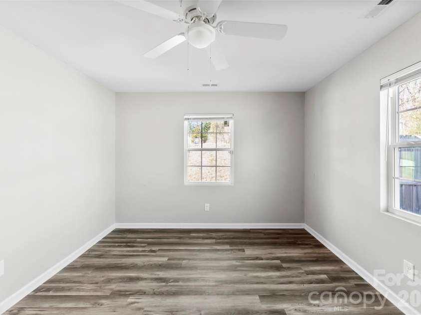 810 4th Street, Kings Mountain, NC 28086.  MLS# CAR4335671, YatesRealty ID 2799. 